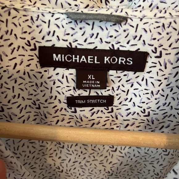 Men's XL Michael Kors Button Up - Picture 3 of 4